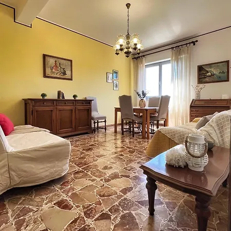 Panorama House * סינאלונגה